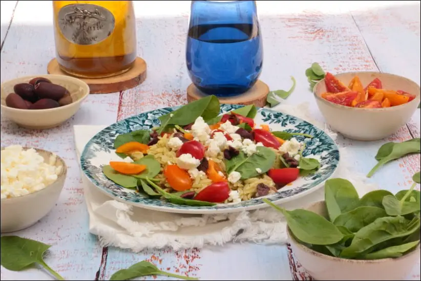 salade de pâtes orzo au pesto