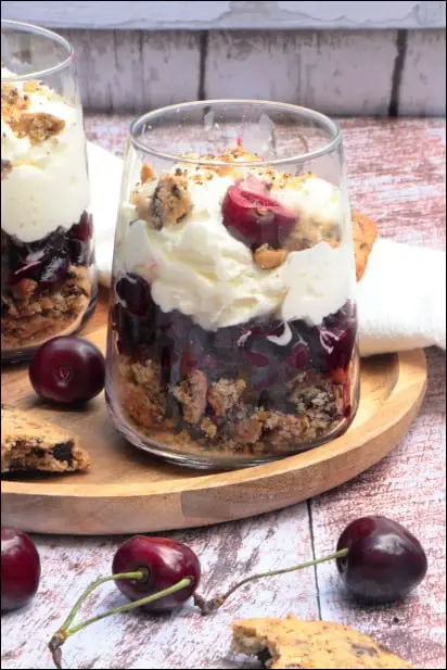 verrines cerises chantilly