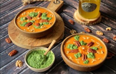 soupe de courge aux deux noix et pesto de persil